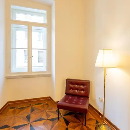 Appartamento Il Golfo - Elegante Zona Rive Trieste