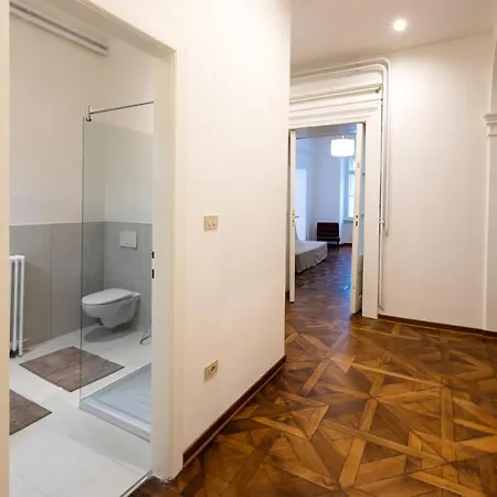 Elegante Zona Rive Trieste