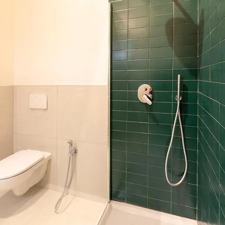 Elegante Zona Rive